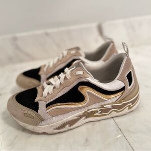 Sandro Flame sneakers - Size 8 US